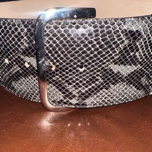 Scoop NYC Two-Tone Black and Gray Leather Belt